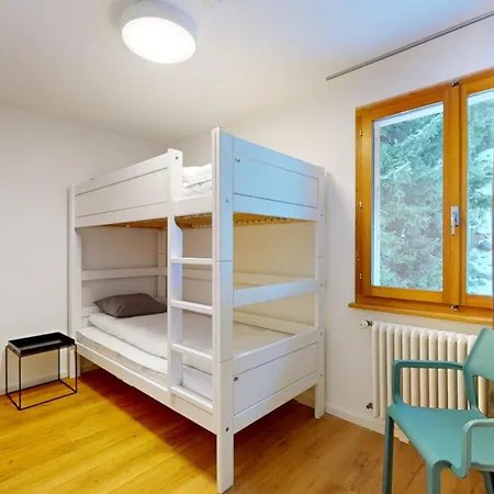 Guest house De L Ours Authentic Etage Tournay 12 Pers
