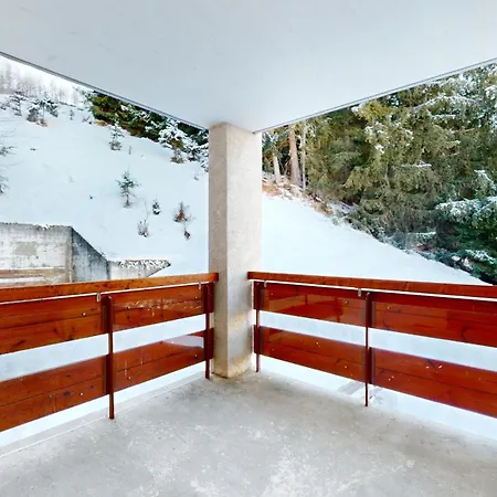 De L Ours Authentic Etage Tournay 12 Pers Pensjonat *